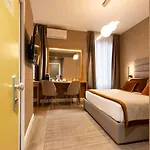 招待所 Royal Corso 4*