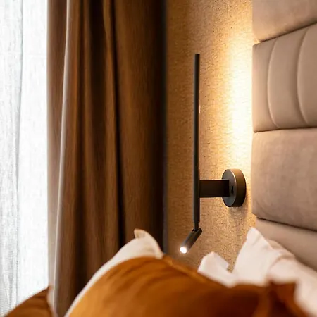 Royal Corso 4* Rome