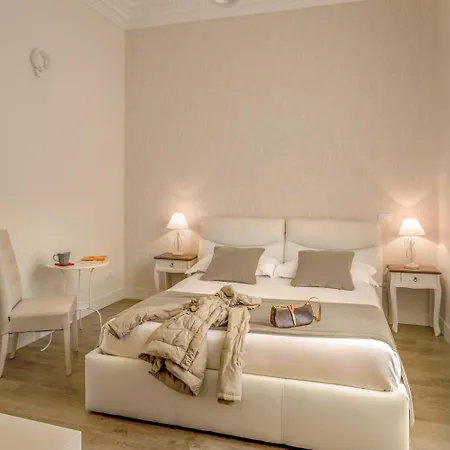 Gæstehus Royal Corso 4*