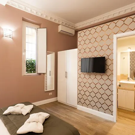 Gæstehus Royal Corso 4*