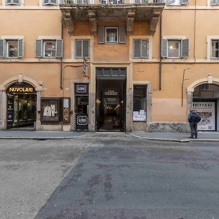 بيت ضيافة Royal Corso روما