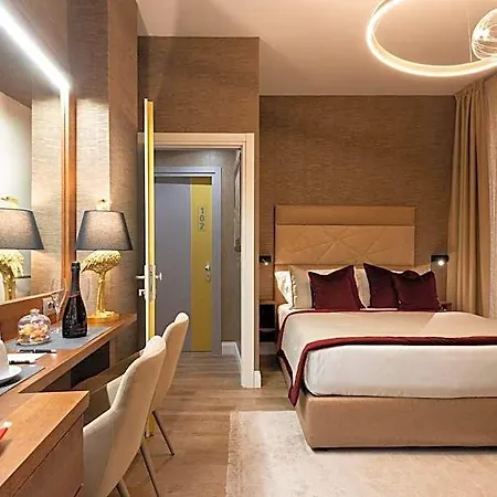 Royal Corso Gasthuis 4*