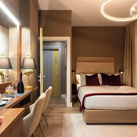 Royal Corso بيت ضيافة 4*