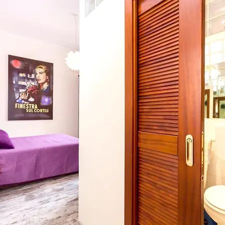Royal Corso Gæstehus 4*