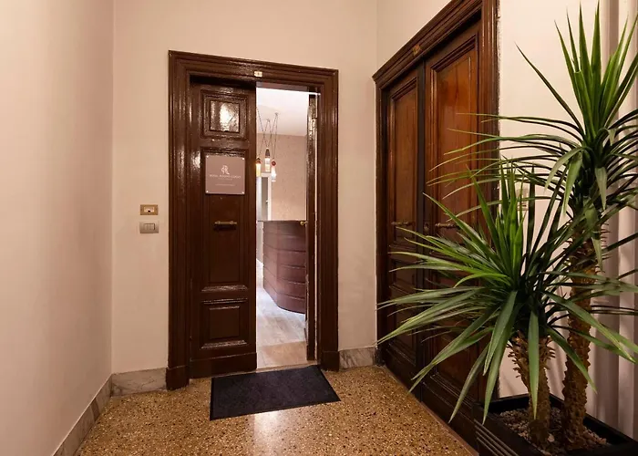 Royal Corso Гостевой дом