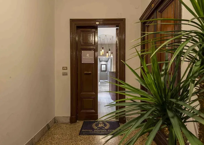 Royal Corso Гостевой дом 4*