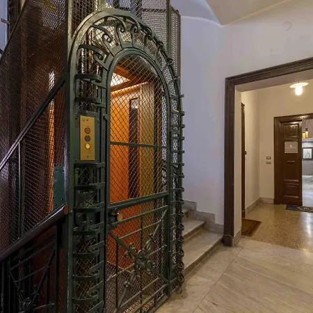 Royal Corso Maison d'hôtes